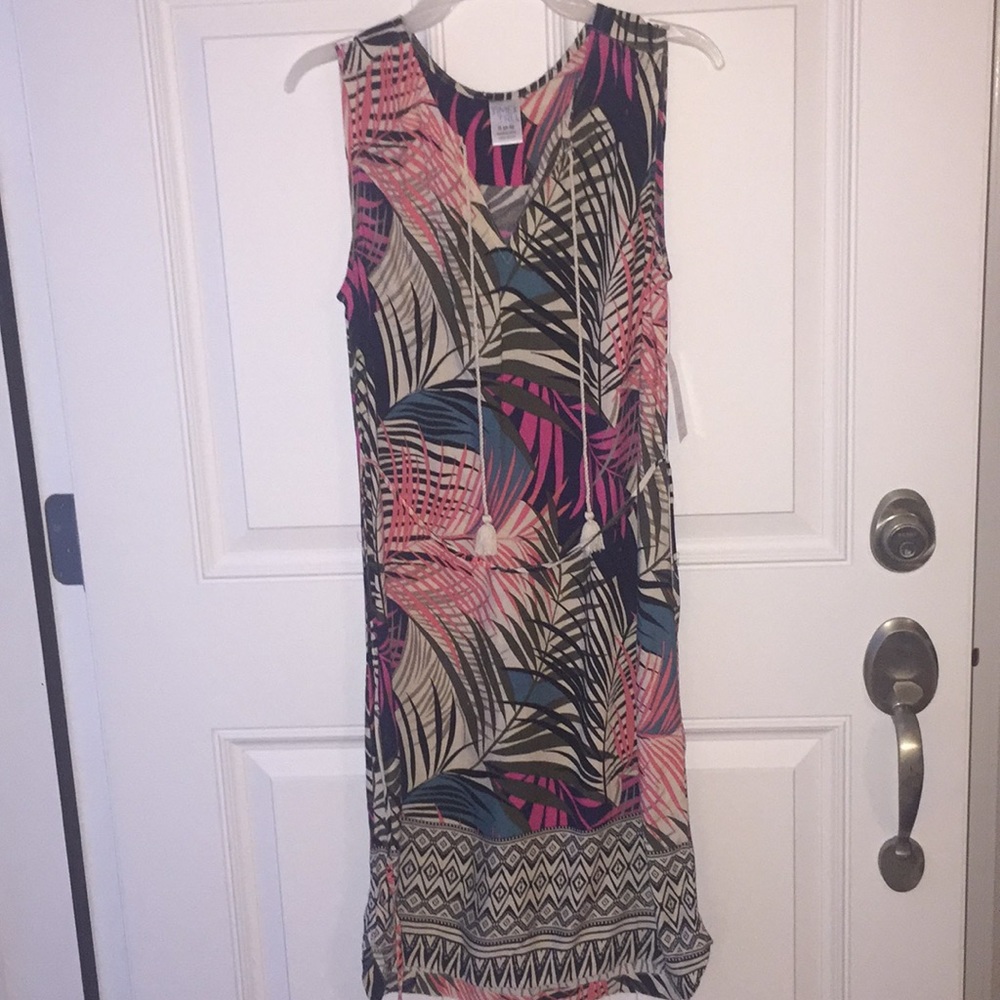 ☀️ Woman's Sleeveless Dress